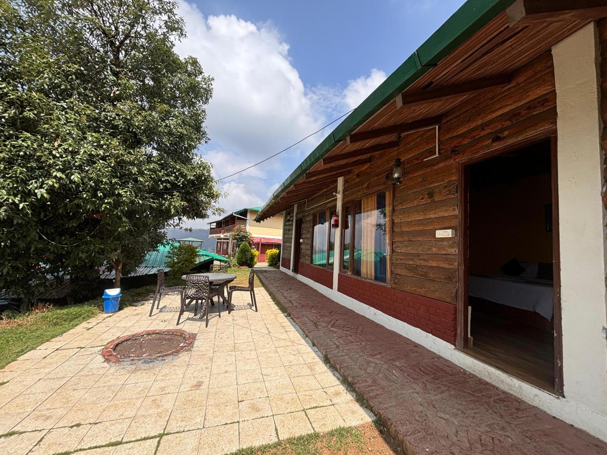 Pragati Resort & Restaurant- Eden Of Kumaon Bhowali Exterior foto