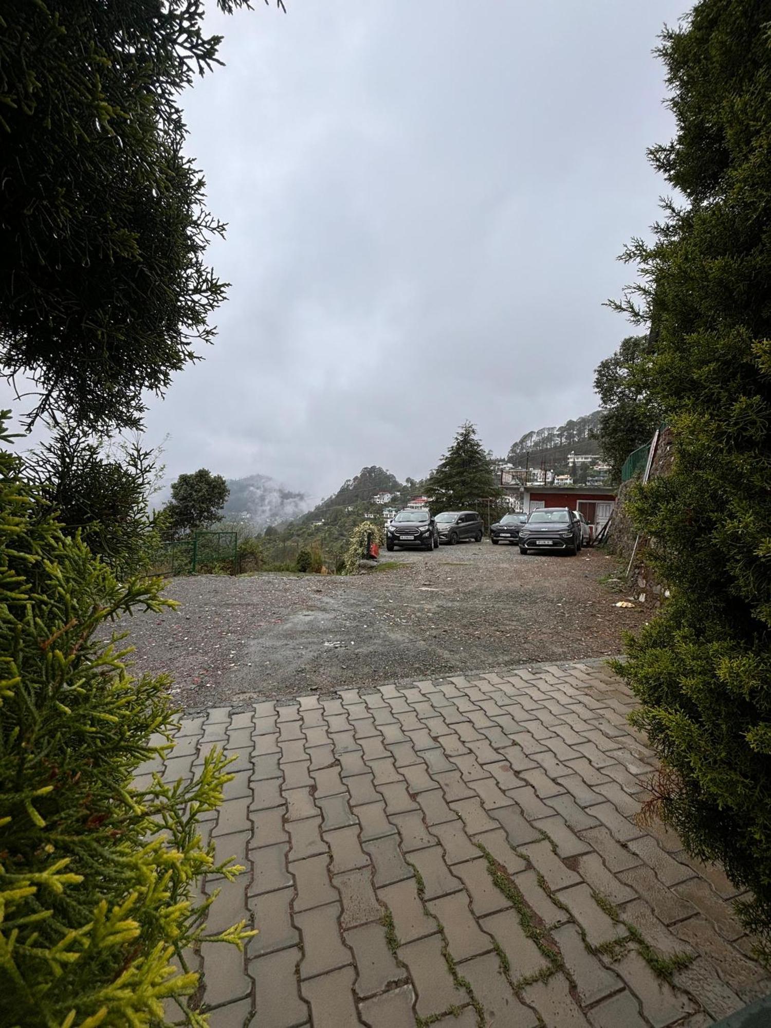 Pragati Resort & Restaurant- Eden Of Kumaon Bhowali Exterior foto